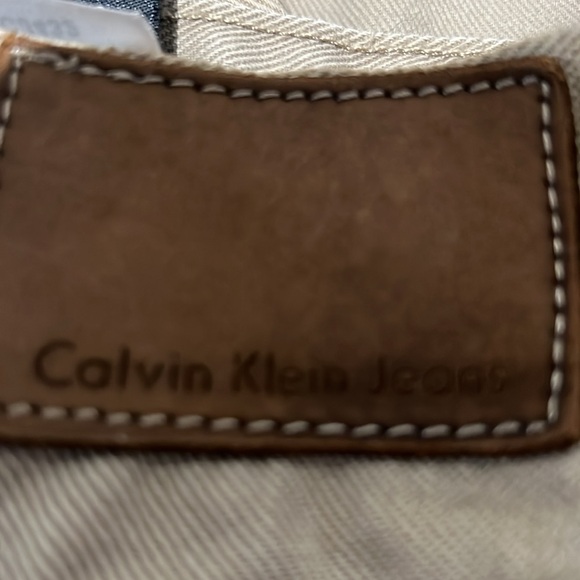 Two Calvin Klein jeans excellent condition easy fit Khaki - Picture 2 of 5